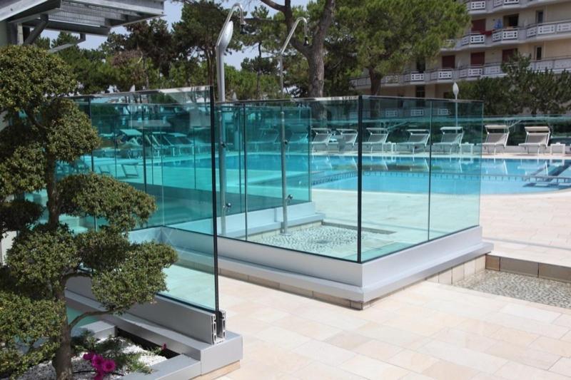 קאורלה Hotel Helen מראה חיצוני תמונה
