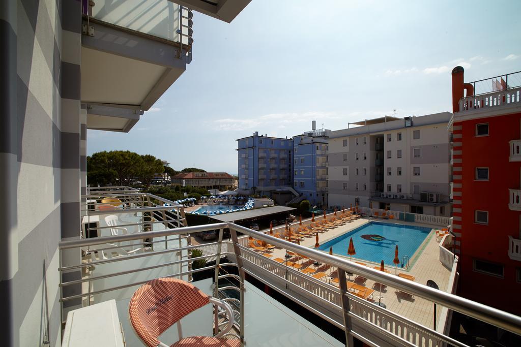 קאורלה Hotel Helen מראה חיצוני תמונה