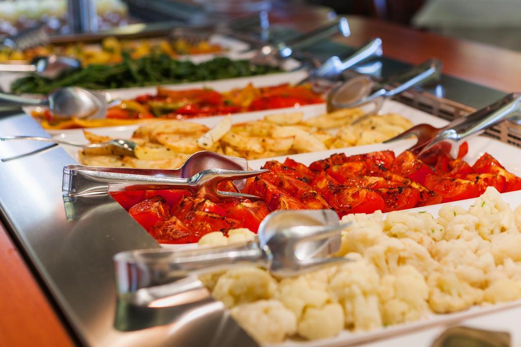 קאורלה Hotel Helen מראה חיצוני תמונה